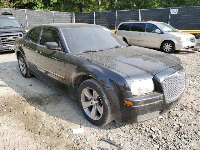 CHRYSLER 300 2007 مع رقم تعريف المركبة 2C3KA43R77H753901 - صورة من المزاد