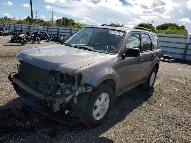 Photo 2 from auction – 2010 FORD ESCAPE XLT with VIN 1FMCU0DG7AKC45484