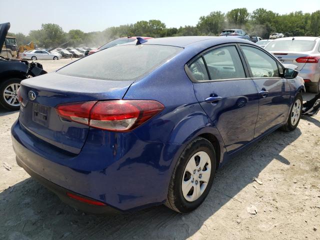 Photo 4 from auction – 2017 KIA FORTE LX with VIN 3KPFK4A78HE092825