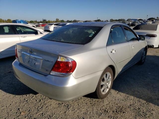 Photo 4 from auction – 2005 TOYOTA CAMRY LE with VIN 4T1BF30K75U594852