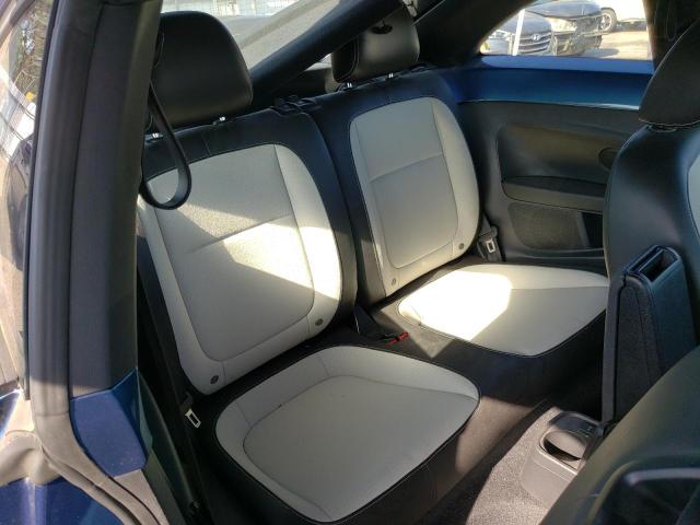 Photo 6 from auction – 2017 VOLKSWAGEN BEETLE SE with VIN 3VWJ17AT5HM626247