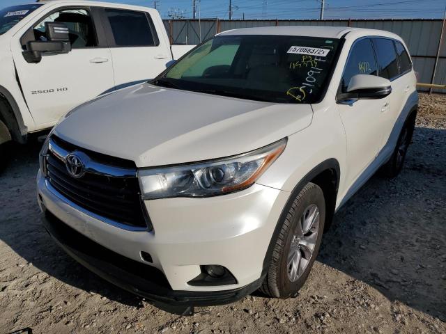 Photo 2 from auction – 2015 TOYOTA HIGHLANDER with VIN 5TDZKRFH8FS115373