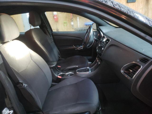 Photo 5 from auction – 2013 CHRYSLER 200 LX with VIN 1C3CCBAB8DN762361