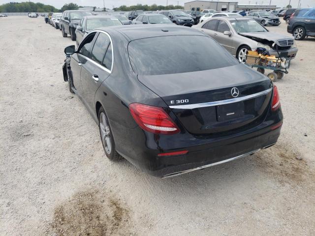 Photo 3 from auction – 2017 MERCEDES-BENZ E 300 with VIN WDDZF4JB1HA036613