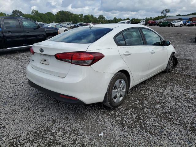 Photo 4 from auction – 2017 KIA FORTE LX with VIN 3KPFK4A71HE061786