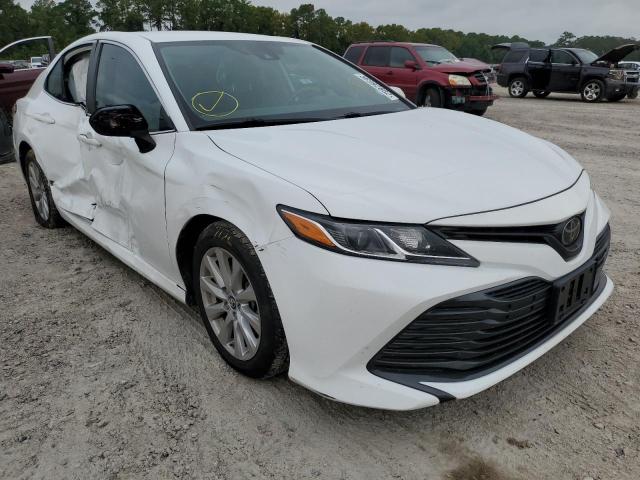 Photo 1 from auction – 2019 TOYOTA CAMRY LE with VIN 4T1B11HK2KU789535