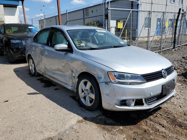 VOLKSWAGEN JETTA TDI 2011 with VIN 3VWLL7AJ5BM025901 - Photo from auction