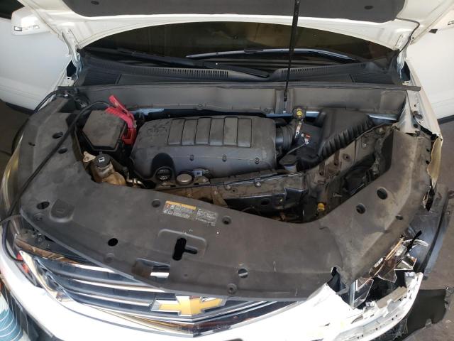 Photo 7 from auction – 2015 CHEVROLET TRAVERSE L with VIN 1GNKRGKD0FJ190383