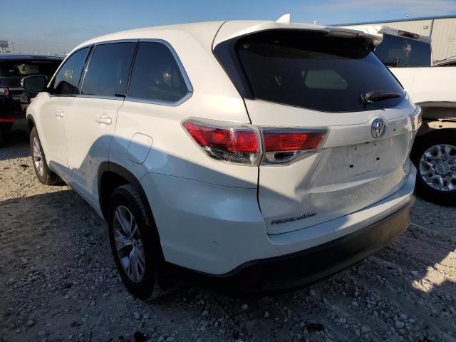 Photo 3 from auction – 2015 TOYOTA HIGHLANDER with VIN 5TDZKRFH8FS115373