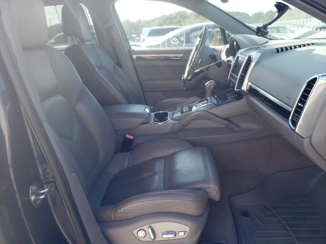Photo 5 from auction – 2011 PORSCHE CAYENNE S with VIN WP1AB2A27BLA54454