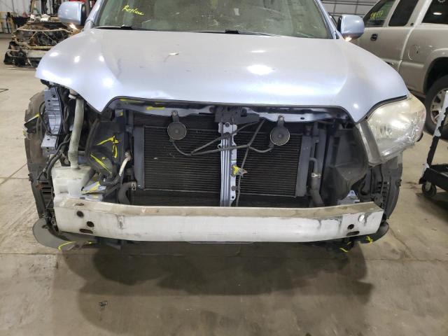 Photo 9 from auction – 2009 TOYOTA HIGHLANDER with VIN JTEEW44A292032413