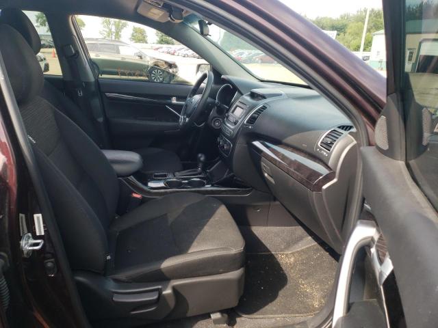 Photo 5 from auction – 2015 KIA SORENTO LX with VIN 5XYKTCA66FG616258