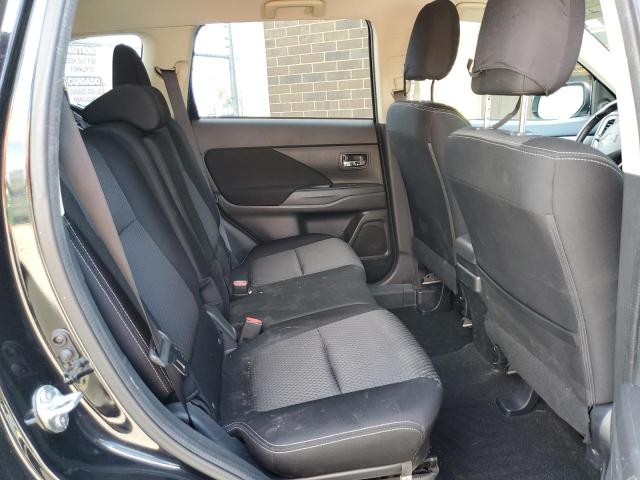 Photo 6 from auction – 2016 MITSUBISHI OUTLANDER with VIN JA4AZ3A33GZ045955
