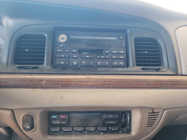 Photo 9 from auction – 2004 FORD CROWN VICT with VIN 2FAFP74W04X130337