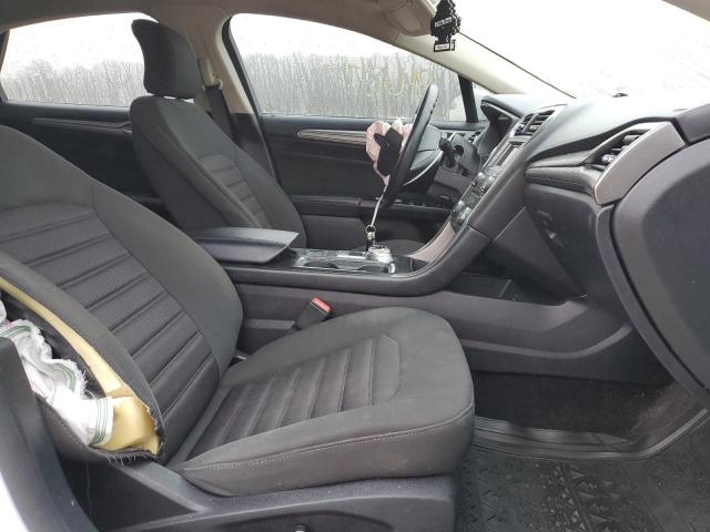 Photo 5 from auction – 2017 FORD FUSION SE with VIN 3FA6P0H72HR113540