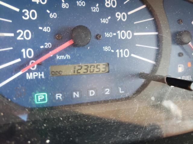 Photo 8 from auction – 2002 TOYOTA SIENNA CE with VIN 4T3ZF19C92U502822