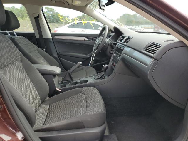 Photo 5 from auction – 2013 VOLKSWAGEN PASSAT S with VIN 1VWAP7A32DC119672