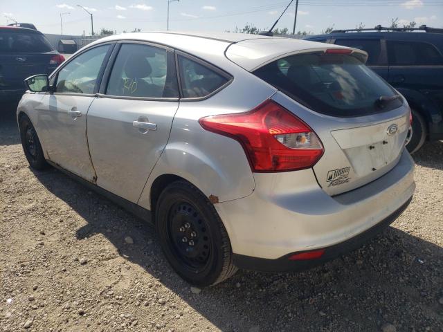 Foto 3 de la subasta – 2012 FORD FOCUS SE con VIN 1FAHP3K27CL148959