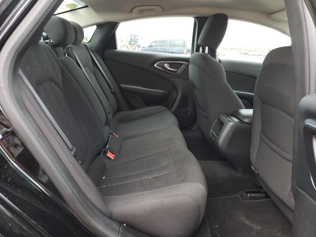 Photo 6 from auction – 2016 CHRYSLER 200 LIMITE with VIN 1C3CCCAB6GN112891