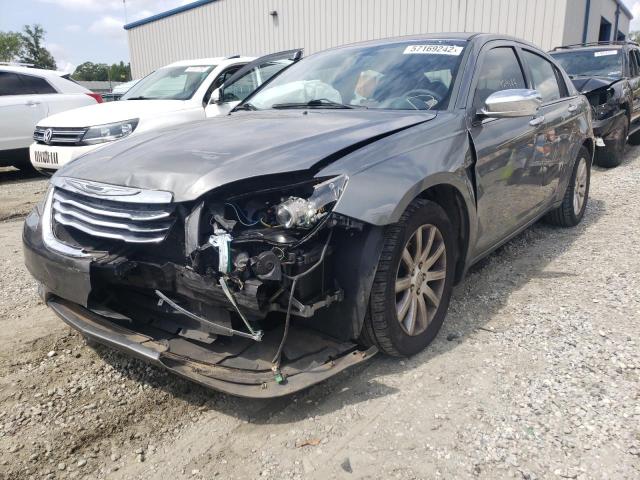 Photo 2 from auction – 2013 CHRYSLER 200 LIMITE with VIN 1C3CCBCG1DN527079