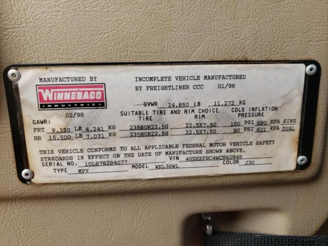 Photo 10 from auction – 1998 FREIGHTLINER CHASSIS X with VIN 4UZHXFBC4WC960949