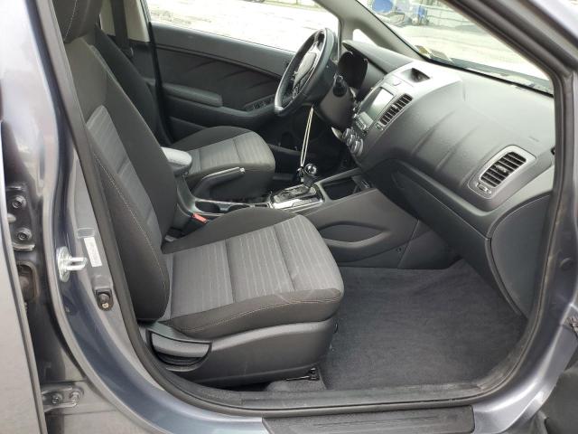 Photo 5 from auction – 2017 KIA FORTE LX with VIN 3KPFL4A77HE080825