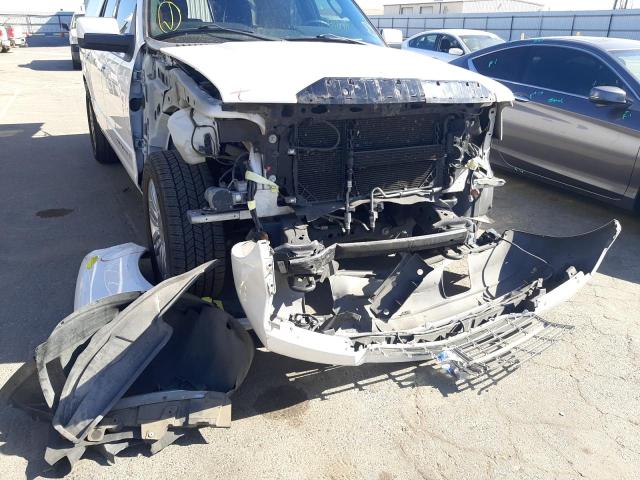 Photo 9 from auction – 2013 LINCOLN NAVIGATOR with VIN 5LMJJ3J53DEL07886