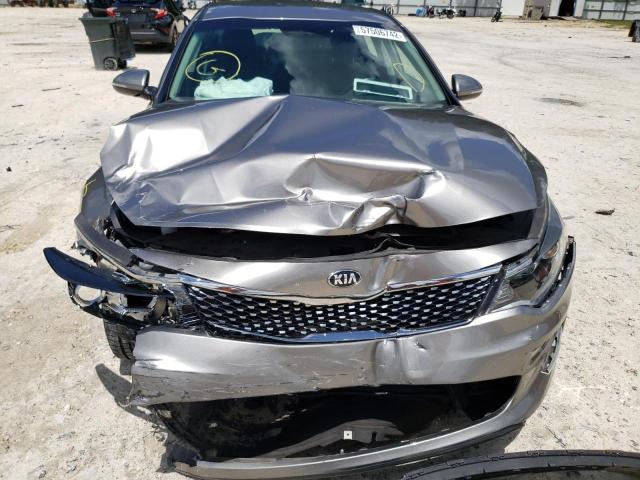 Photo 9 from auction – 2018 KIA OPTIMA EX with VIN 5XXGU4L39JG237831
