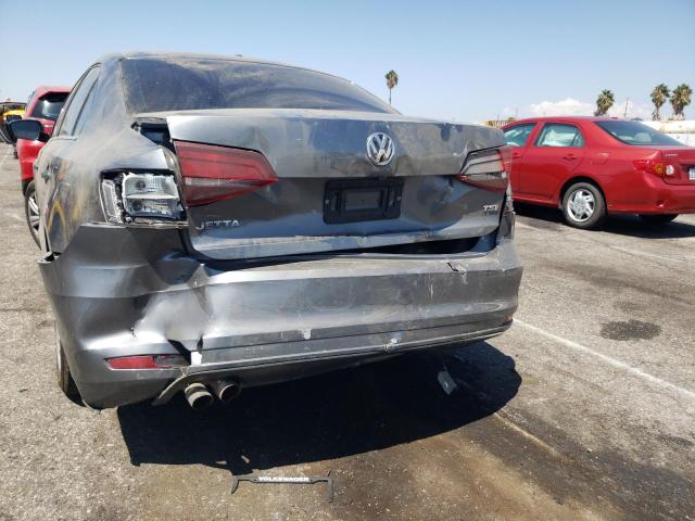 Photo 9 from auction – 2017 VOLKSWAGEN JETTA S with VIN 3VW2B7AJ9HM233495