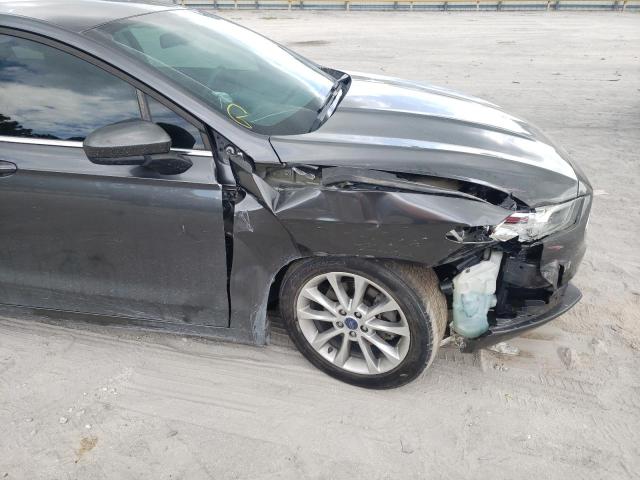 Photo 9 from auction – 2017 FORD FUSION SE with VIN 3FA6P0HD5HR262420