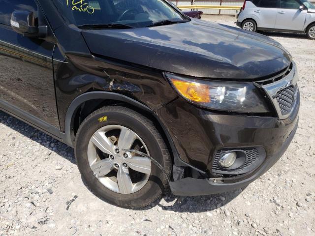 Photo 9 from auction – 2012 KIA SORENTO EX with VIN 5XYKU4A25CG201539