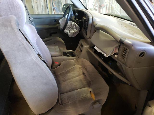 Photo 5 from auction – 2000 CHEVROLET SILVERADO with VIN 2GCEC19T8Y1137204
