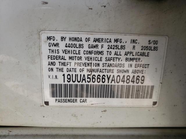 Foto 10 de la subasta – 2000 ACURA 3.2TL con VIN 19UUA5666YA048469