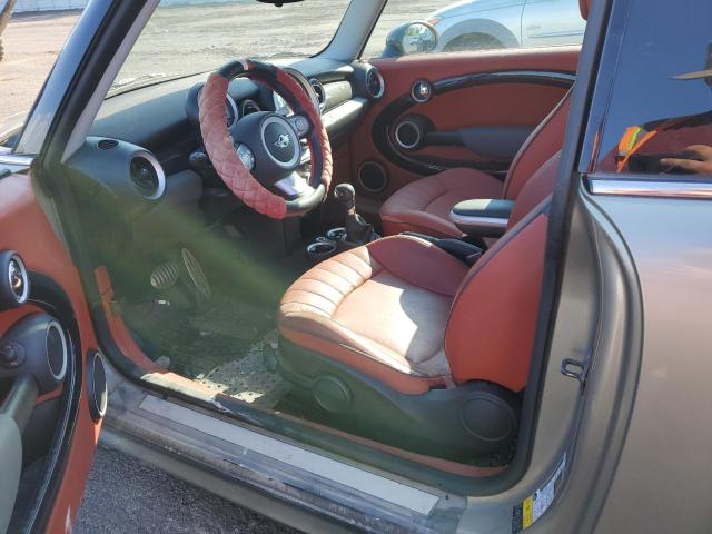 Zdjęcie 9 z aukcji – 2010 MINI COOPER S z VIN WMWMF7C58ATW88830