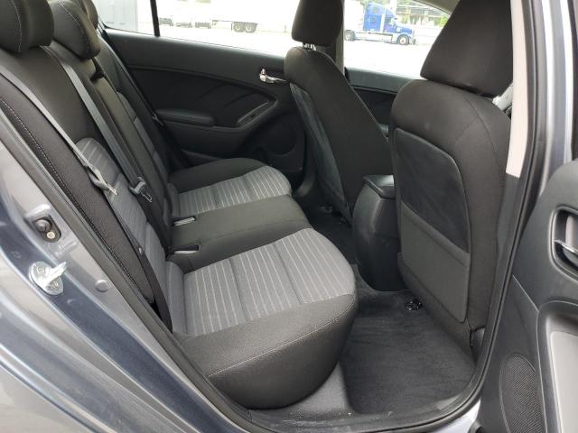 Photo 6 from auction – 2017 KIA FORTE LX with VIN 3KPFL4A77HE080825