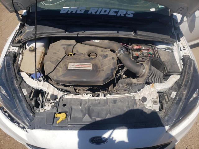 Photo 7 from auction – 2017 FORD FOCUS ST with VIN 1FADP3L90HL338572