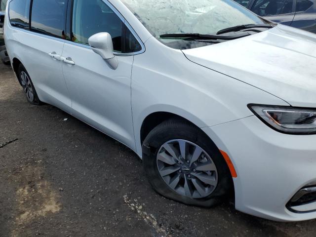Photo 9 from auction – 2022 CHRYSLER PACIFICA H with VIN 2C4RC1L74NR147898