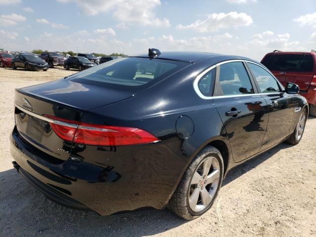 Photo 4 from auction – 2017 JAGUAR XF with VIN SAJBR4BN1HCY32294