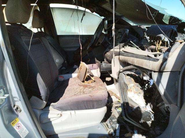 Photo 5 from auction – 2013 TOYOTA SIENNA LE with VIN 5TDKK3DC3DS398963
