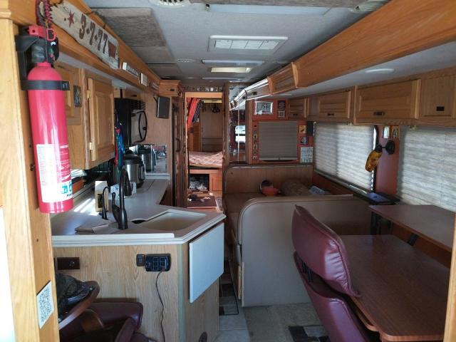 Photo 6 from auction – 2004 FREIGHTLINER CHASSIS X with VIN 4UZAAHAK84CM37504