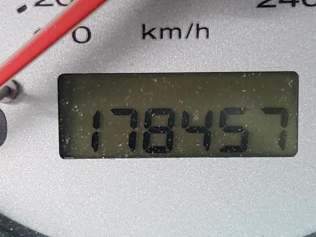 Photo 8 from auction – 2002 HONDA CIVIC LX with VIN 2HGES16692H507562