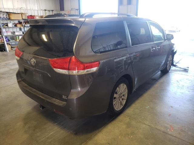 Photo 4 from auction – 2012 TOYOTA SIENNA XLE with VIN 5TDDK3DC2CS031074