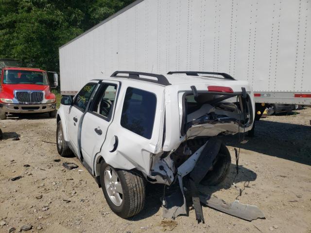Photo 3 from auction – 2011 FORD ESCAPE XLT with VIN 1FMCU9D71BKB26139