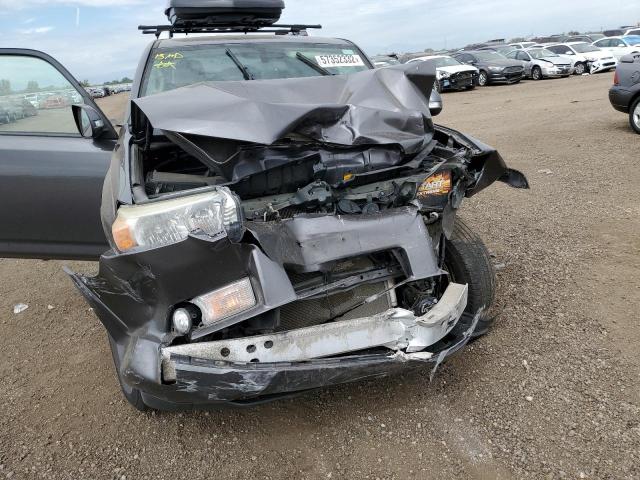 Photo 9 from auction – 2011 TOYOTA 4RUNNER SR with VIN JTEBU5JRXB5059680