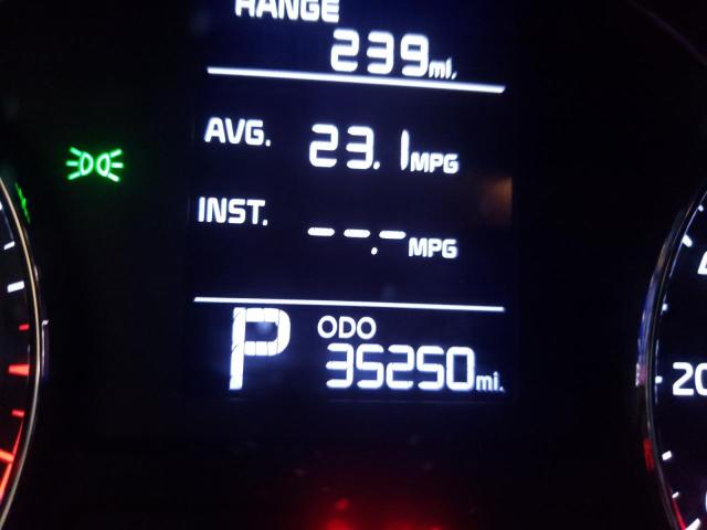 Photo 8 from auction – 2016 KIA FORTE LX with VIN KNAFX4A62G5485378