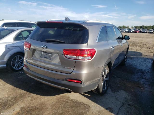 Photo 4 from auction – 2017 KIA SORENTO EX with VIN 5XYPH4A14HG327626