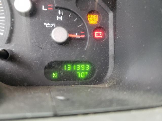 Photo 8 from auction – 2004 FORD EXPLORER X with VIN 1FMZU73W74UB79152