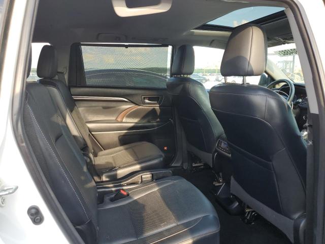 Photo 6 from auction – 2015 TOYOTA HIGHLANDER with VIN 5TDYKRFH2FS045932