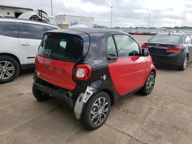 Photo 4 from auction – 2016 SMART FORTWO with VIN WMEFJ5DA1GK107291