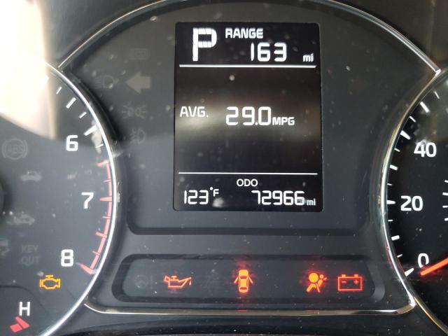 Photo 8 from auction – 2017 KIA FORTE LX with VIN 3KPFK4A78HE092825